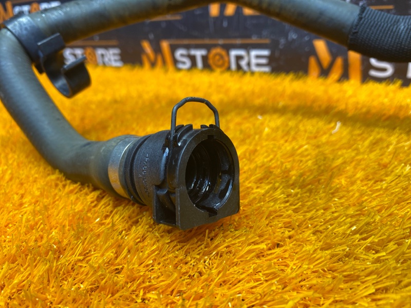 Патрубок системы охлаждения, 1000 рублей, Красноярск