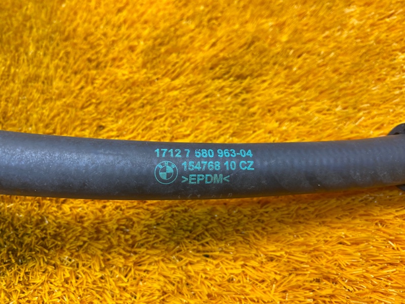 Патрубок системы охлаждения, 1000 рублей, Красноярск