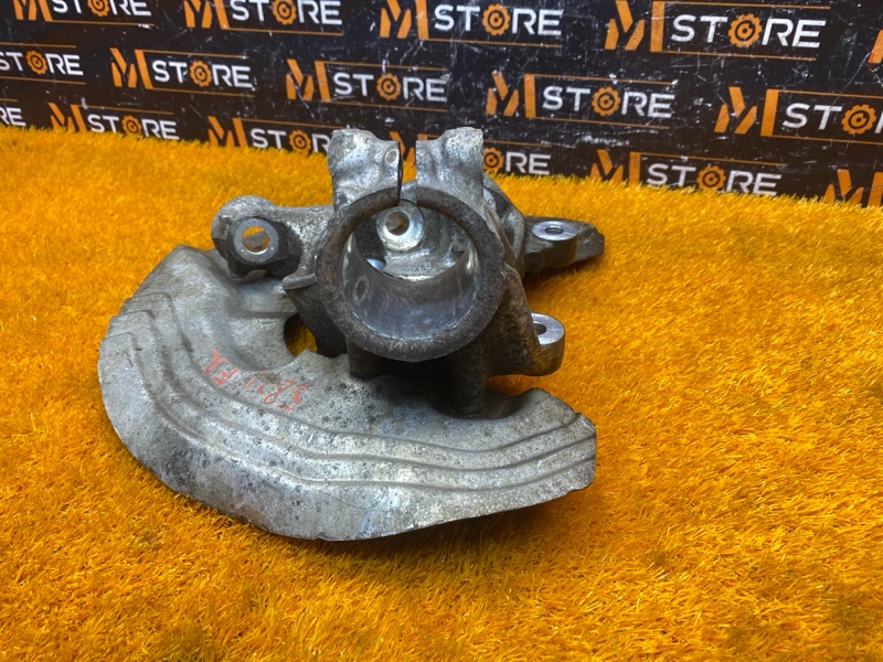 кулак поворотный, 2000 рублей, Красноярск