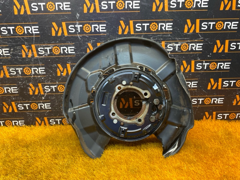 кулак поворотный, 1700 рублей, Красноярск