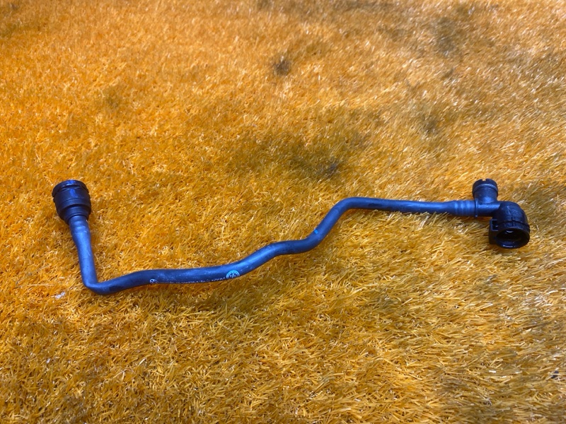 патрубок расширительного бачка, 2300 рублей, Красноярск