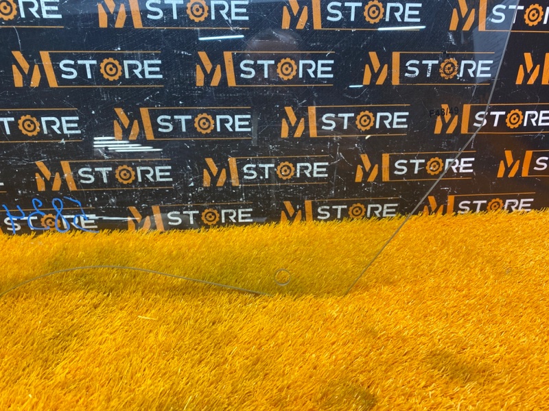 Стекло боковое, 5400 рублей, Красноярск