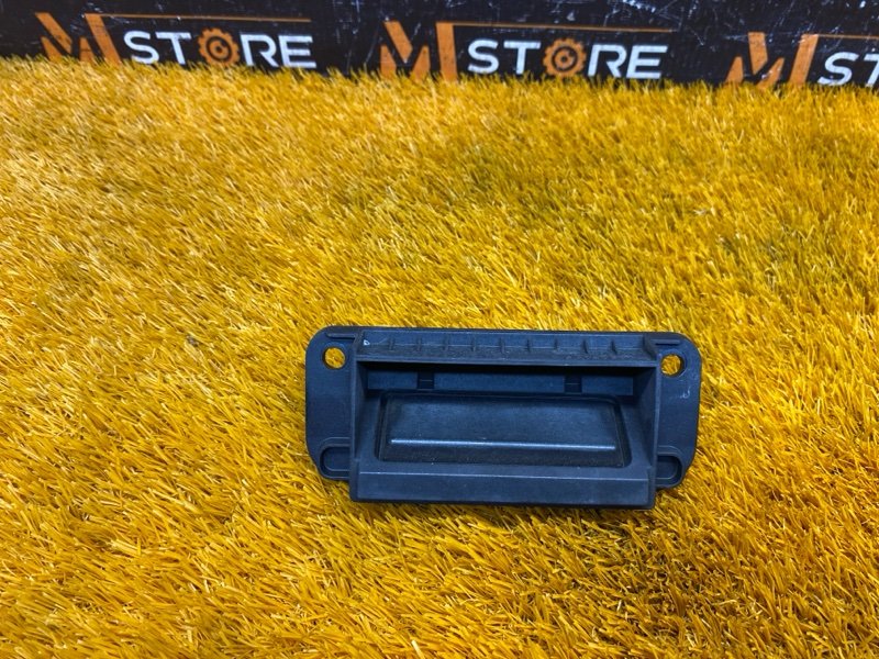 ручка багажника, 500 рублей, Красноярск