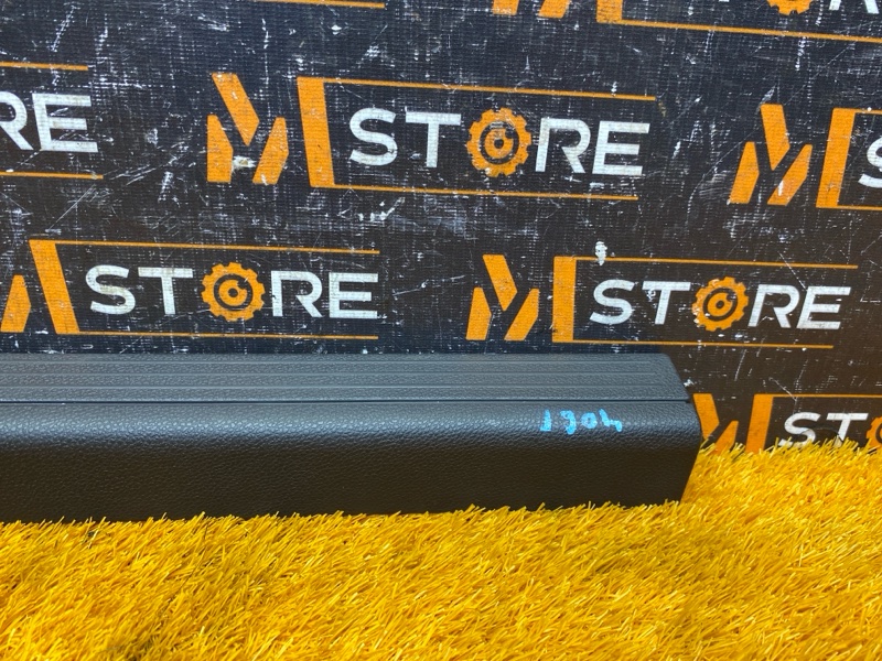 Накладка на порог салона, 300 рублей, Красноярск