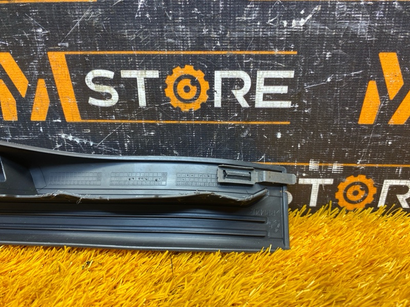 Накладка на порог салона, 300 рублей, Красноярск