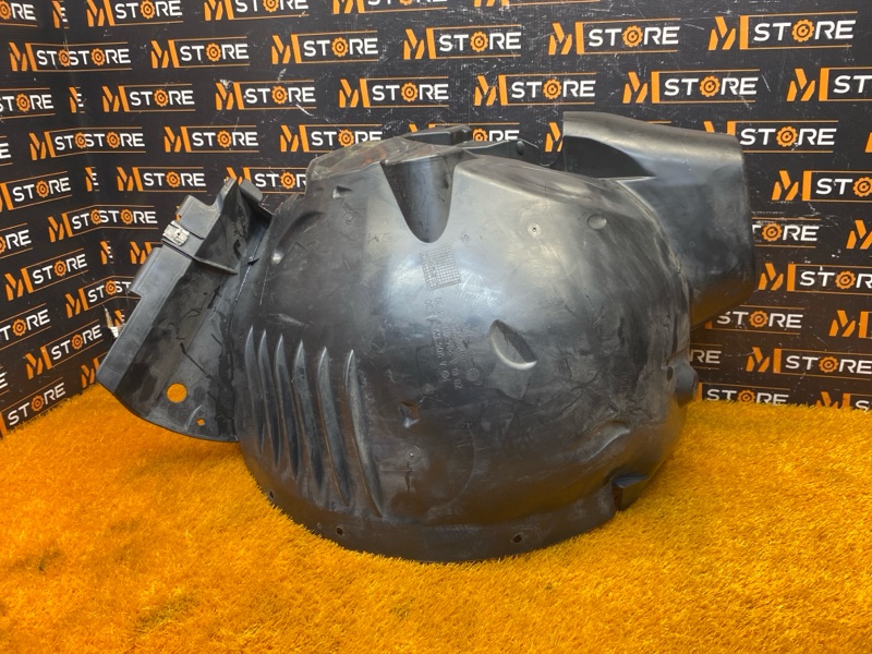 подкрылок, 3000 рублей, Красноярск