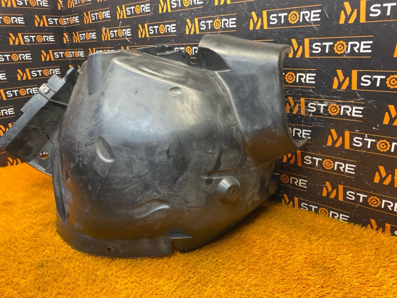 подкрылок, 3000 рублей, Красноярск