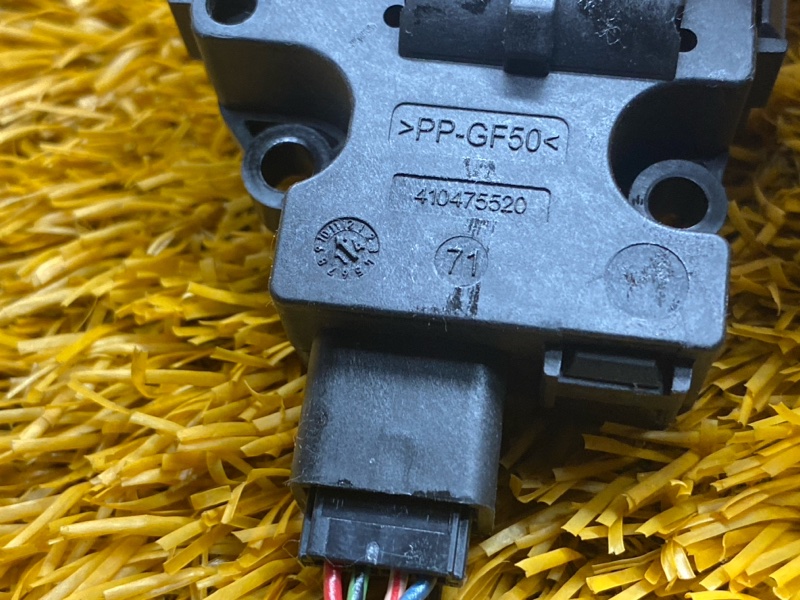 привод заслонки отопителя, 200 рублей, Красноярск