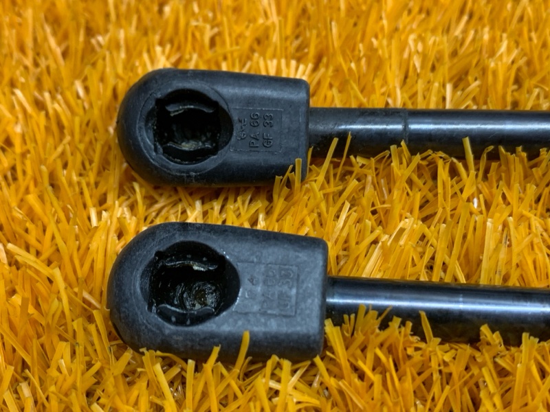 амортизатор капота, 1000 рублей, Красноярск