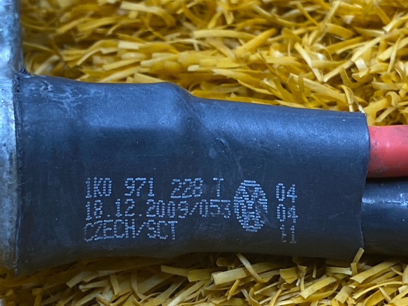 Клемма аккумулятора плюс, 850 рублей, Красноярск