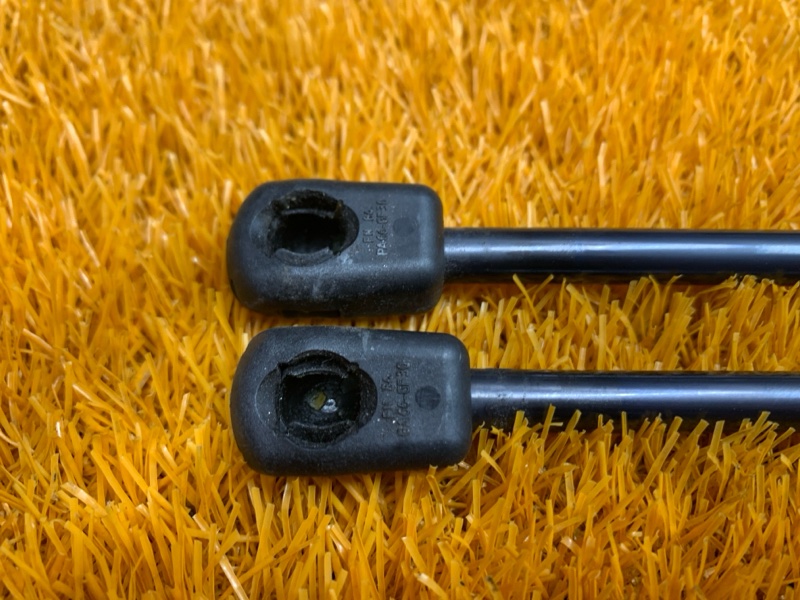 амортизатор капота, 1000 рублей, Красноярск