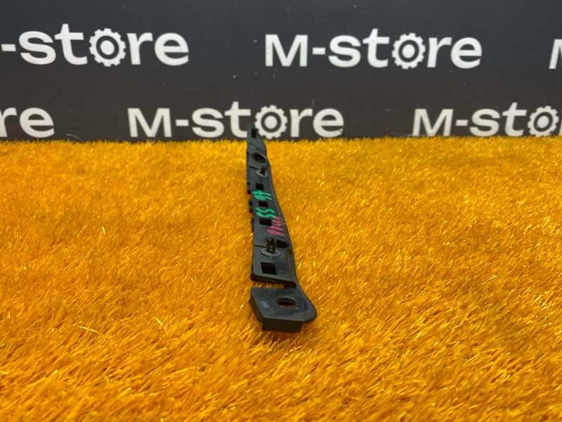 крепление бампера, 500 рублей, Красноярск