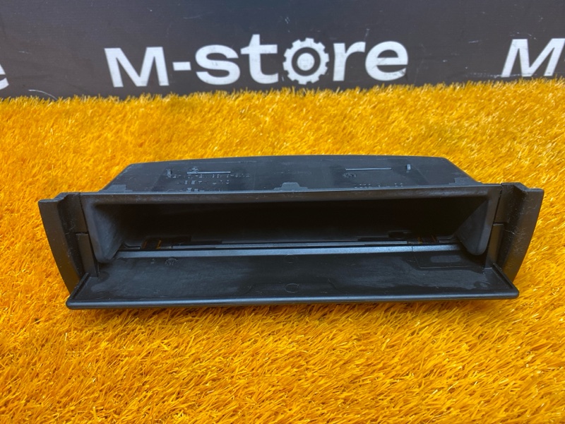 Бардачок в центральную консоль, 500 рублей, Красноярск