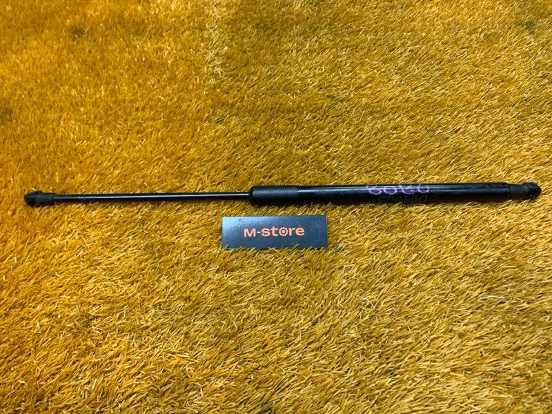 амортизатор капота, 500 рублей, Красноярск