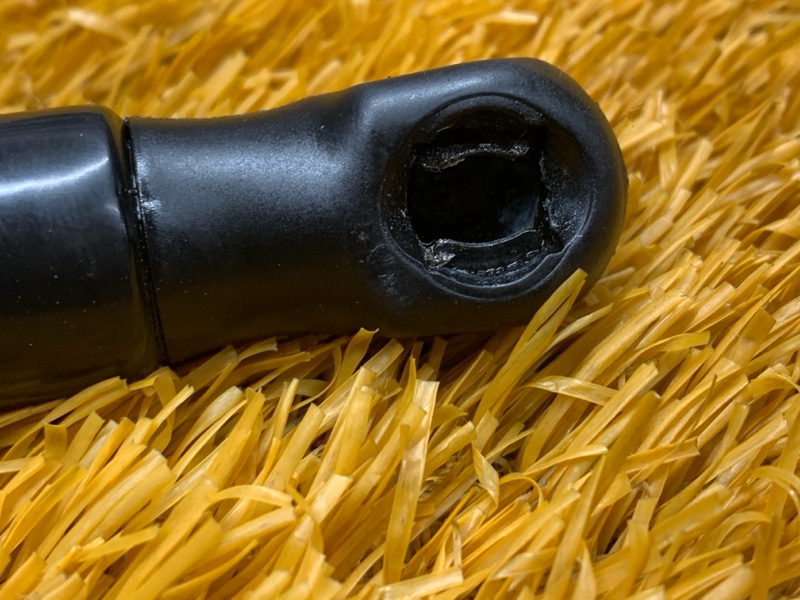 амортизатор капота, 500 рублей, Красноярск