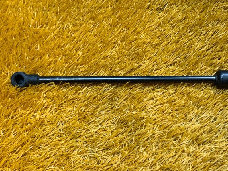 амортизатор капота, 500 рублей, Красноярск