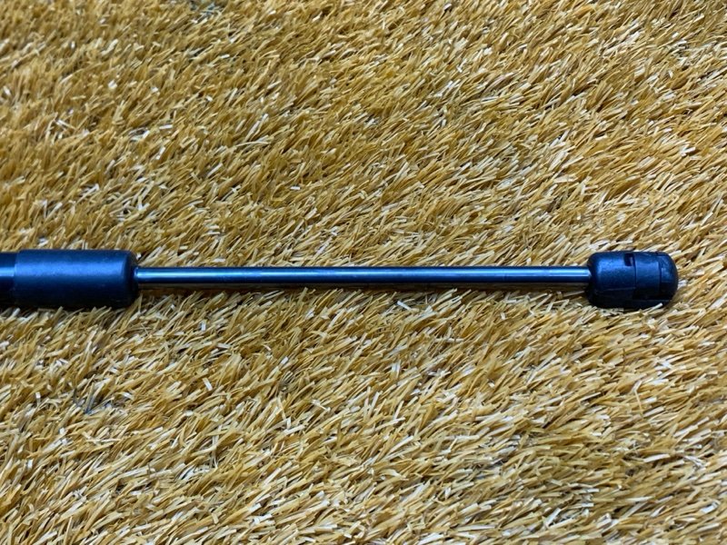 амортизатор багажника, 450 рублей, Красноярск