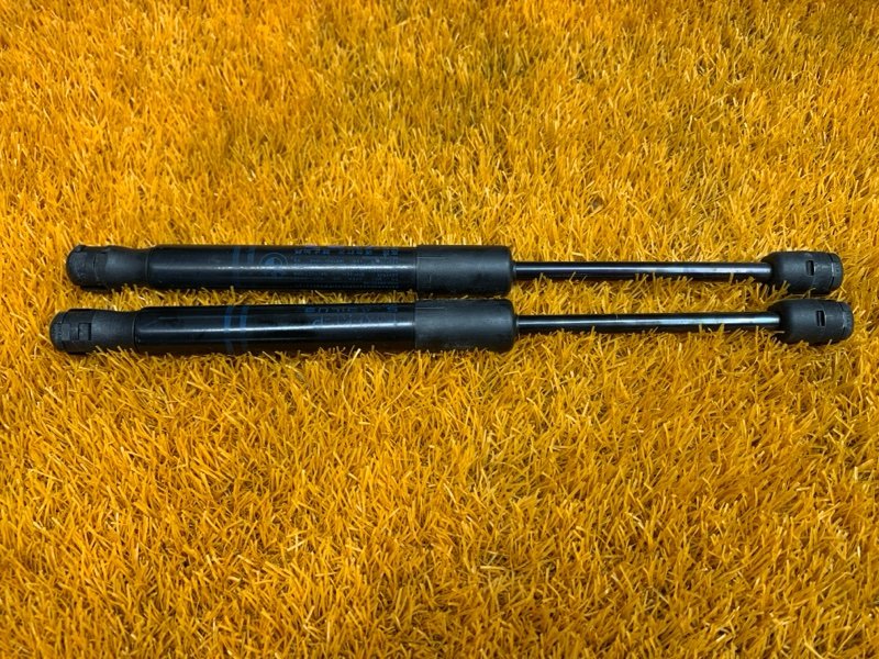 амортизатор капота, 900 рублей, Красноярск