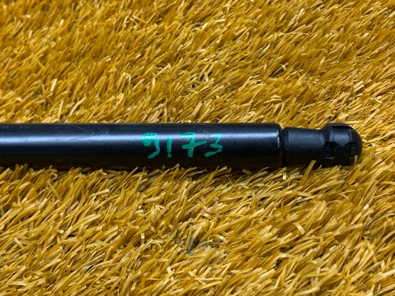 Амортизатор пола багажника, 640 рублей, Красноярск