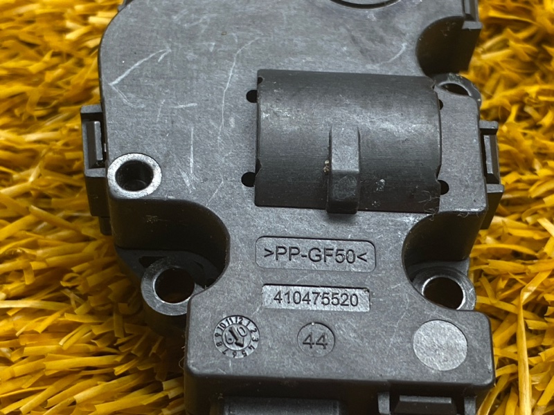 привод заслонки отопителя, 200 рублей, Красноярск