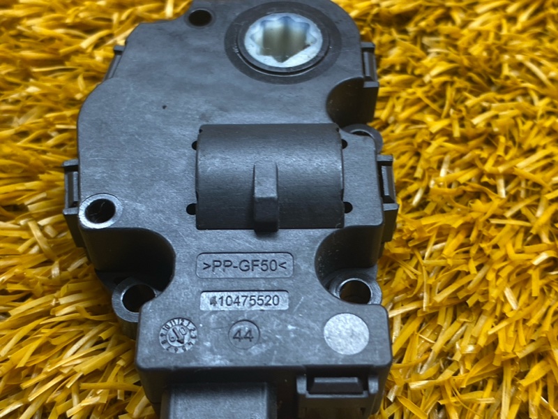 привод заслонки отопителя, 200 рублей, Красноярск