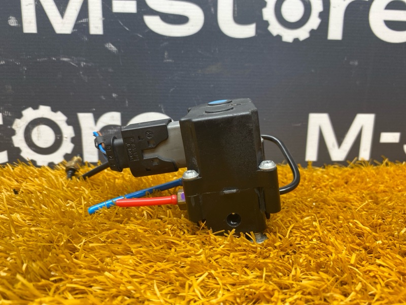 Блок клапанов пневмоподвески, 3690 рублей, Красноярск