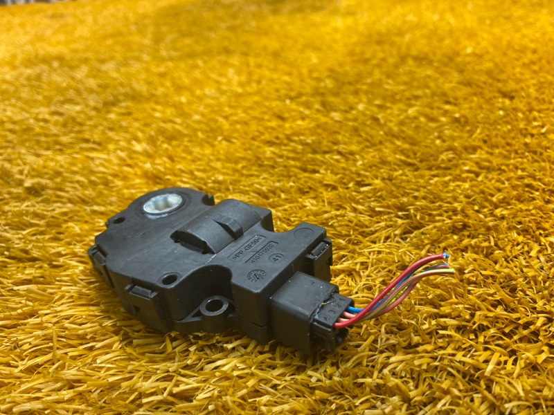 привод заслонки отопителя, 200 рублей, Красноярск