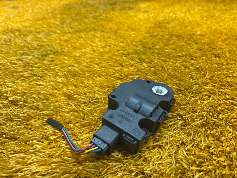 привод заслонки отопителя, 200 рублей, Красноярск