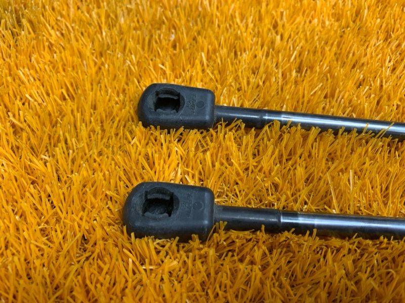 амортизатор багажника, 1000 рублей, Красноярск