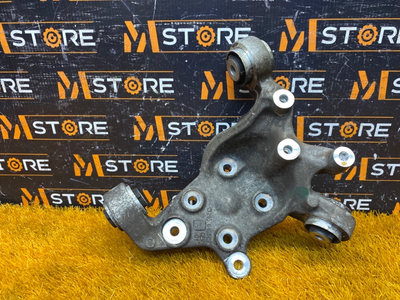 кулак поворотный, 2000 рублей, Красноярск