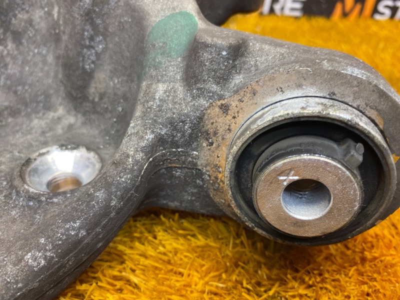 кулак поворотный, 2000 рублей, Красноярск