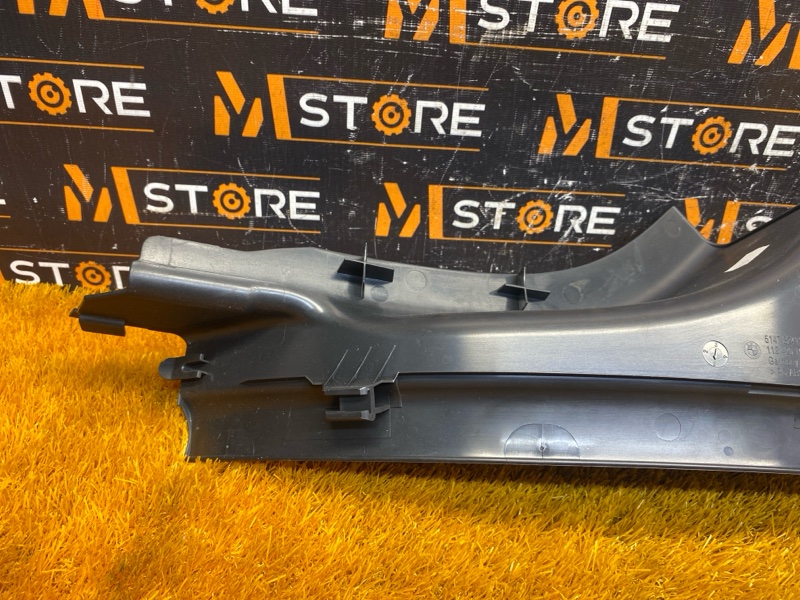 Накладка на порог салона, 390 рублей, Красноярск