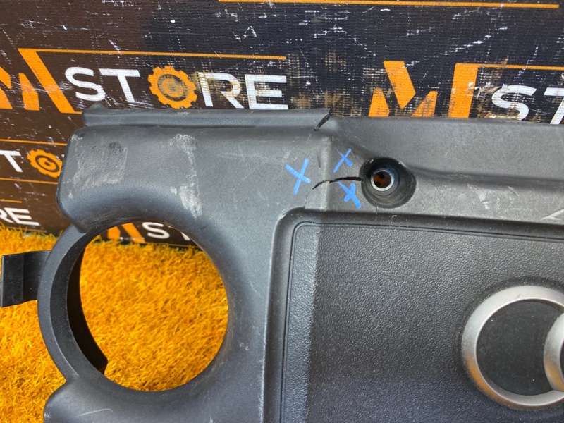 крышка двигателя, 500 рублей, Красноярск