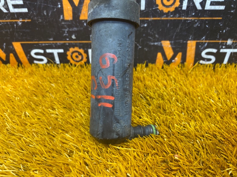 Форсунка омывателя фары, 500 рублей, Красноярск