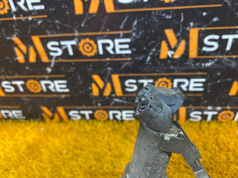 Форсунка омывателя фары, 500 рублей, Красноярск