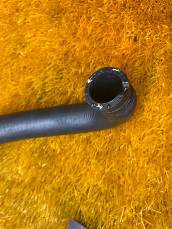 Патрубок системы охлаждения, 500 рублей, Красноярск