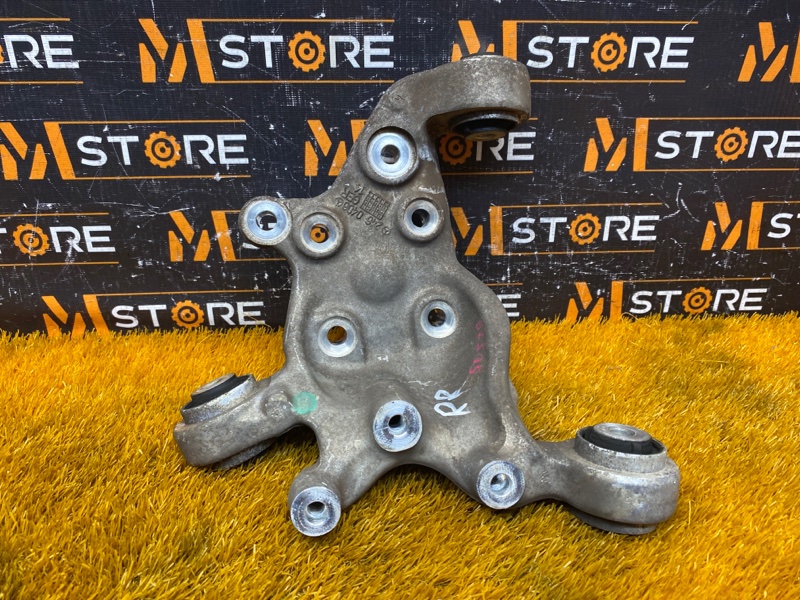 кулак поворотный, 2000 рублей, Красноярск