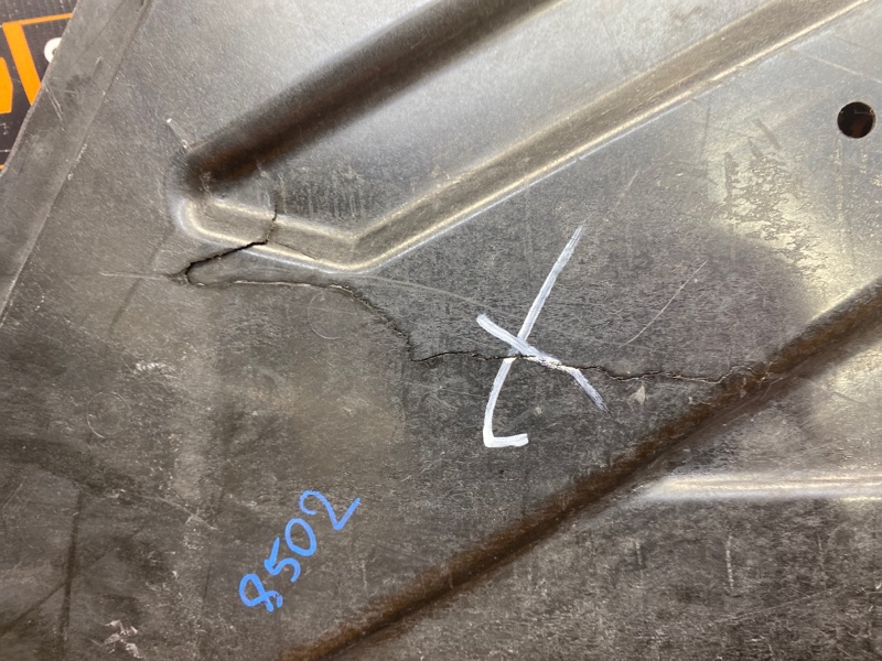 Защита днища кузова, 500 рублей, Красноярск