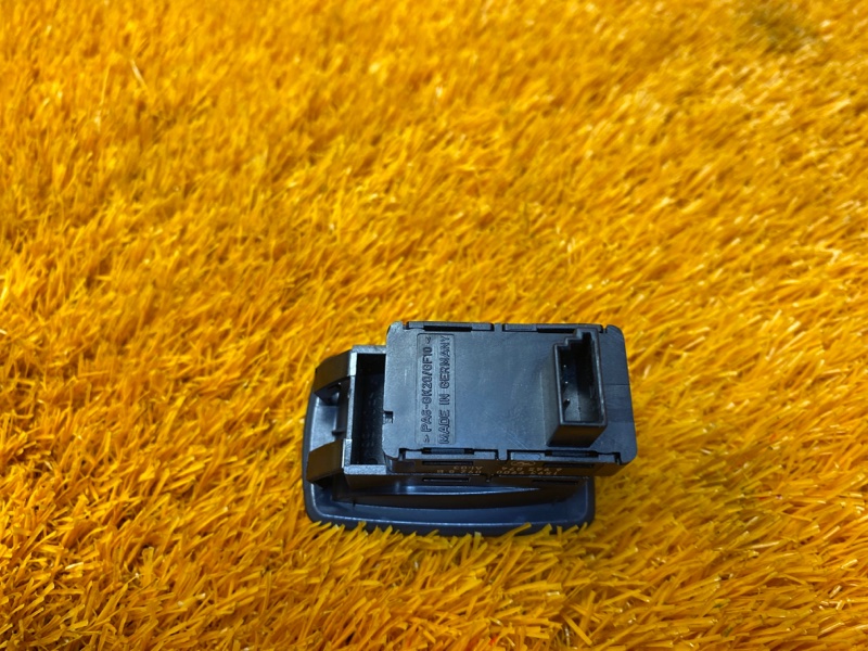 кнопка стеклоподъемника, 300 рублей, Красноярск