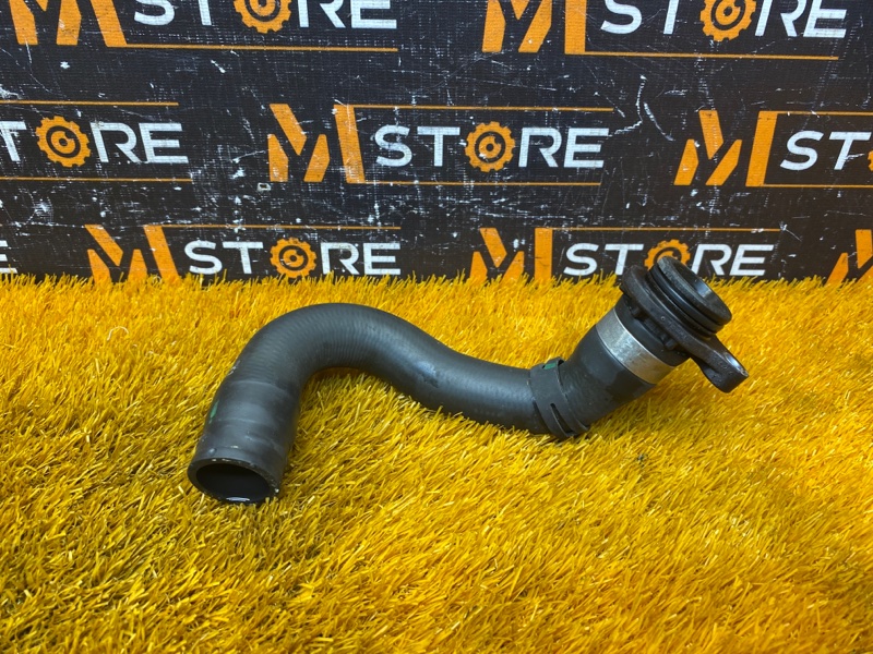 Патрубок системы охлаждения, 1000 рублей, Красноярск