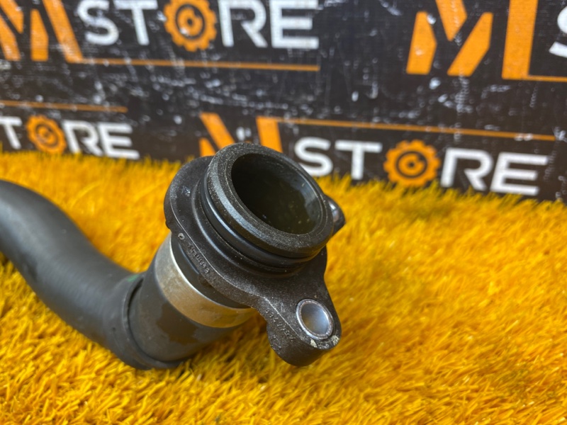 Патрубок системы охлаждения, 1000 рублей, Красноярск