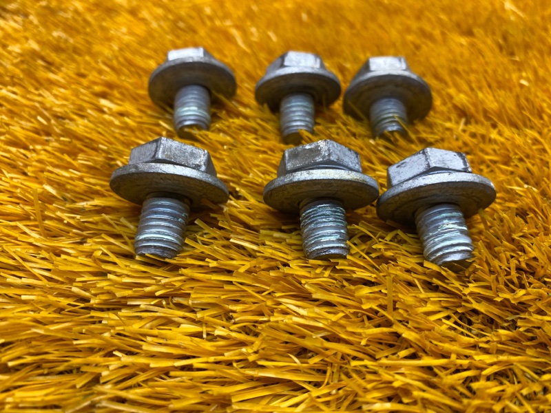 болт гидротрансформатора, 410 рублей, Красноярск