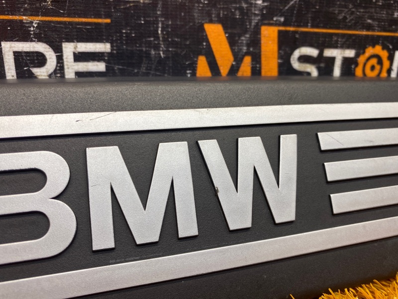 крышка двигателя, 300 рублей, Красноярск