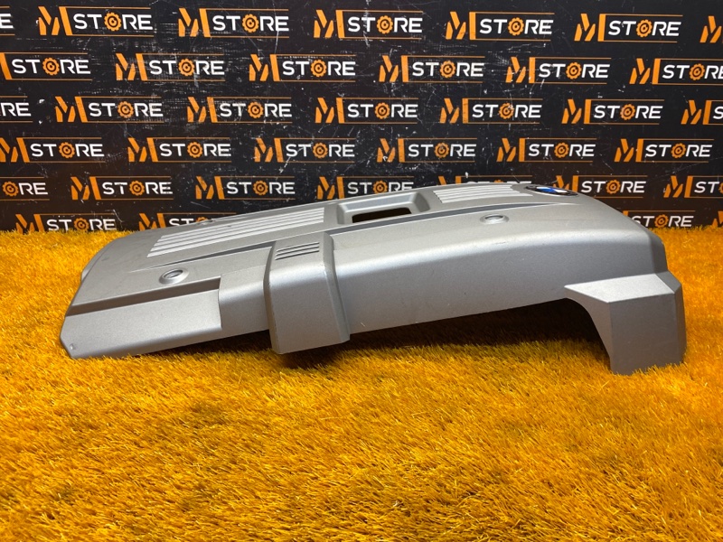 крышка двигателя, 1000 рублей, Красноярск