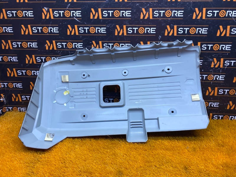 крышка двигателя, 1000 рублей, Красноярск