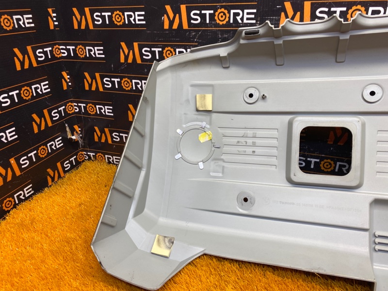 крышка двигателя, 1000 рублей, Красноярск