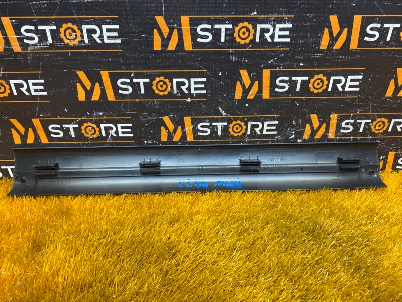 Накладка на порог салона, 300 рублей, Красноярск