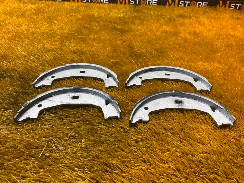 Колодки ручника, 700 рублей, Красноярск