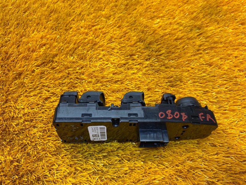 Блок управления стеклоподъемниками, 1000 рублей, Красноярск