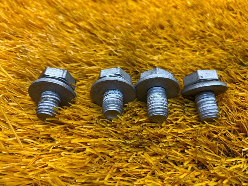 болт гидротрансформатора, 300 рублей, Красноярск